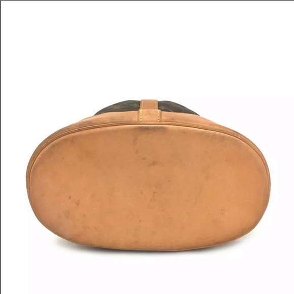 ✨💎STUNNING💎✨ Louis Vuitton Randonnee Backpack! - Picture 8 of 10